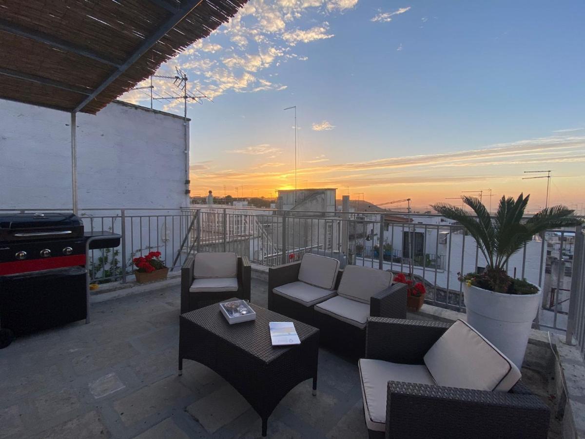 800S Home Luxury Rooms Ostuni Exterior photo
